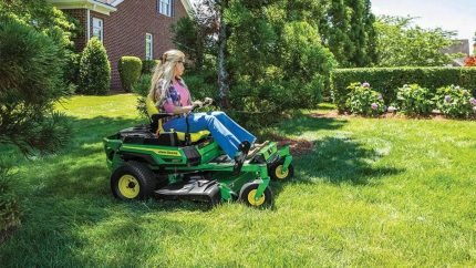 60V 42” Electric CrossoverZ Zero Turn Mower with (6) 8 Ah Batteries and (3) Dual Port Turbo Chargers image 1